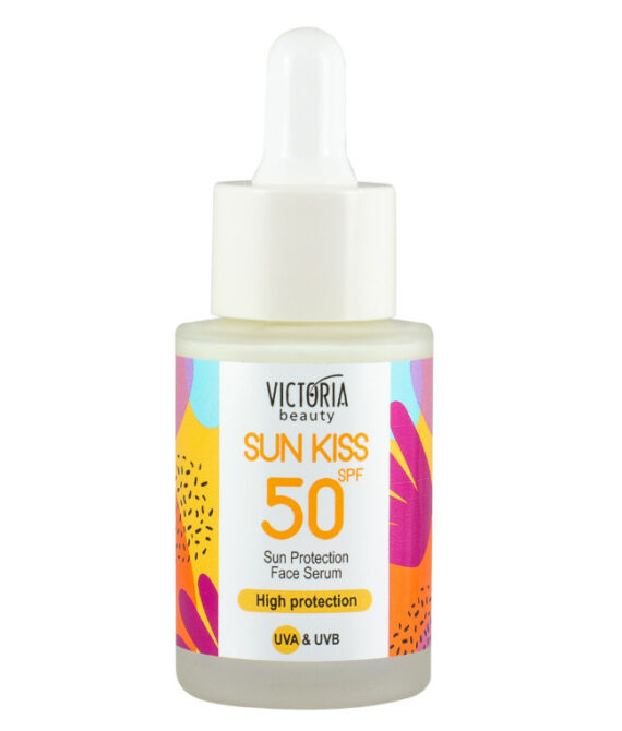 Victoria Beauty Sun Kiss SPF 50 – Слънцезащитен серум-крем за лице с ниацинамид, хиалуронова киселина и зелен чай – 30 мл